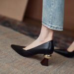 Women’s special-shaped heels fashionable - Image 2