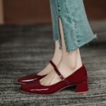 Burgundy French retro square toe thick heel single shoes for women