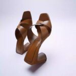Roman high heels women new open toe back empty fashion sandals - Image 2