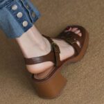 Retro Roman one-strap sandals for women - Image 3