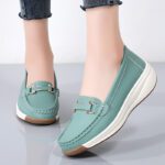 Soft thick sole height increasing platform loafer shoes - Image 3