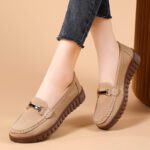 Round toe slip-on soft sole shallow fashionable loafers women