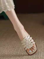 French summer woven sandals for women - Image 4