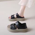 Belt buckle decorated thick-soled covered heel sandals for women - Image 2