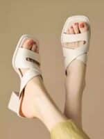 Temperament sandals for women summer outdoor wear - Image 4