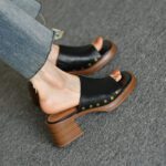 New retro square head thick heel slippers for women - Image 2