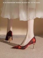 Elegant toast shoes with cheongsam high heels - Image 8