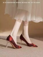 Elegant toast shoes with cheongsam high heels - Image 5