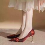 Elegant toast shoes with cheongsam high heels