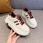 Thick-soled four-season white shoes for women