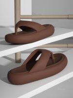 Summer new style outdoor thick-soled flip-flops for women - Image 4