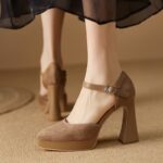 Temperament thick heel frosted soft leather high heels - Image 3