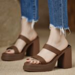 European and American women's shoes thick heel - Image 3