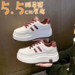 Thick-soled four-season white shoes for women - Image 2