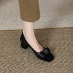 French Chanel style color matching high heels for women - Image 3