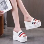 Wedge heel thick bottom fish mouth slipper - Image 6