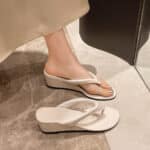 Flip-flops for women summer outdoor wear - Image 4
