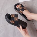 Thickened Summer Outdoor Slippers for Women - Image 2