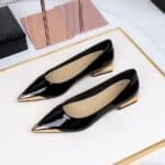 Korean fashion pointed shallow mouth comfortable women's shoes - Image 4