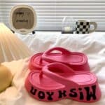 Super hot shit-stepping flip-flops for women