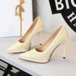 Fashionable new pencil heel - Image 4