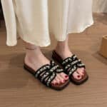Women's fashionable slipper - Image 3