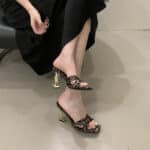 Perfect for women's fashion - Image 5