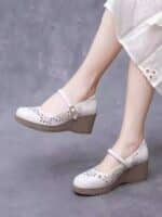 Luxurious shoe for women - Image 4